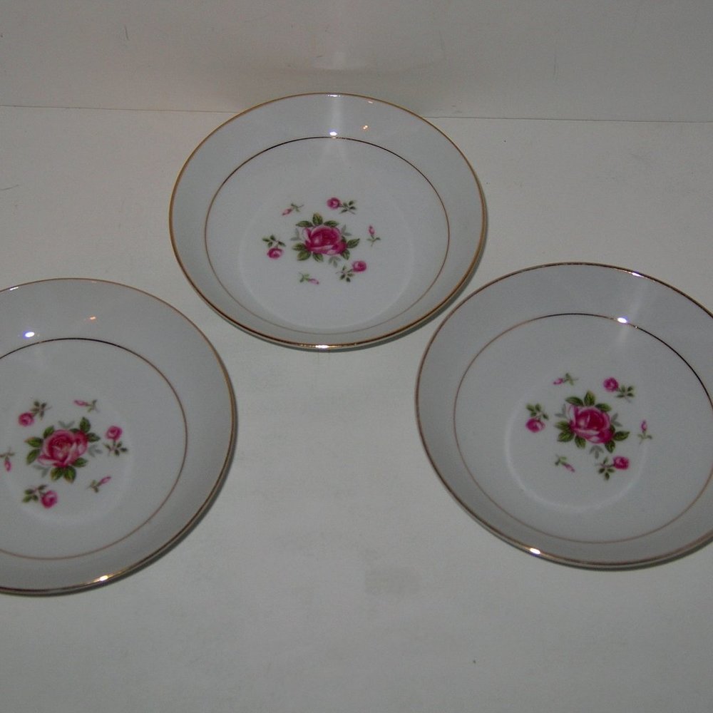 Set of 3 ~ Fine China Gemini Rose FRUIT BERRY BOWLS Gold Trimmed 5 5/8"x1 1/4" H